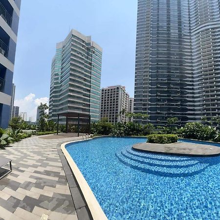 Homey 1 Bedroom Unit At Air Residences Макати Экстерьер фото