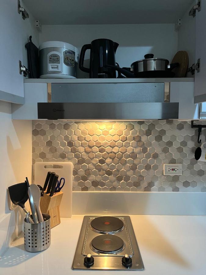 Homey 1 Bedroom Unit At Air Residences Макати Экстерьер фото