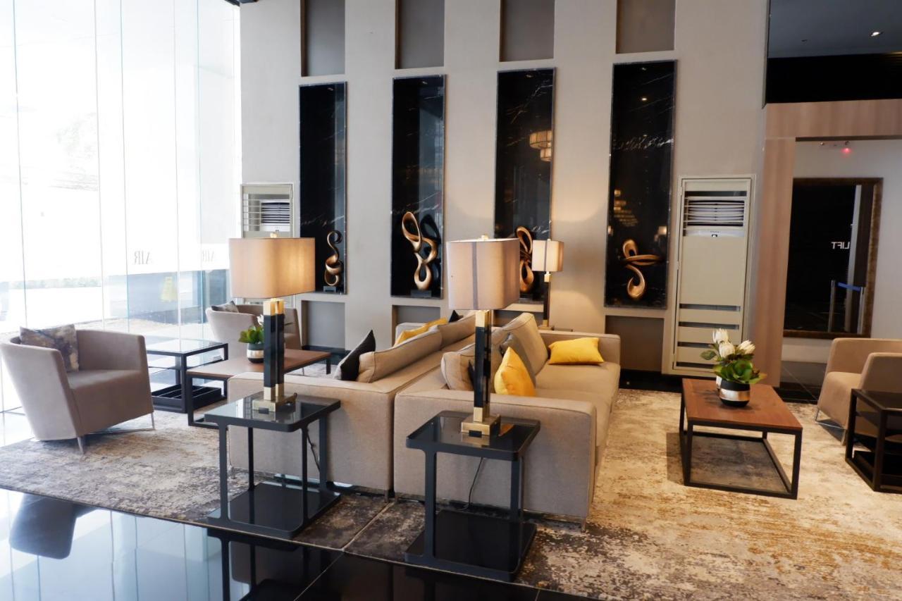 Homey 1 Bedroom Unit At Air Residences Макати Экстерьер фото